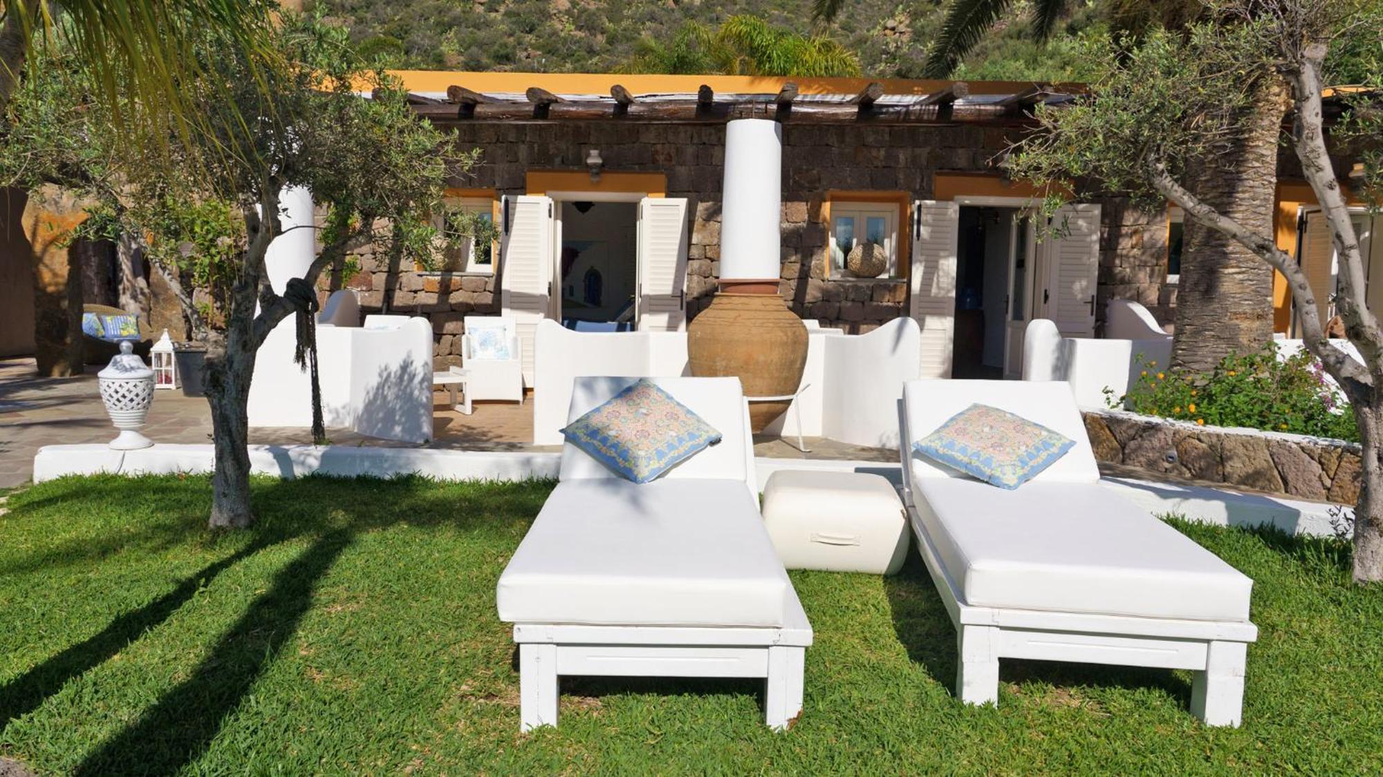 Hotel Oasi Panarea Eksteriør bilde