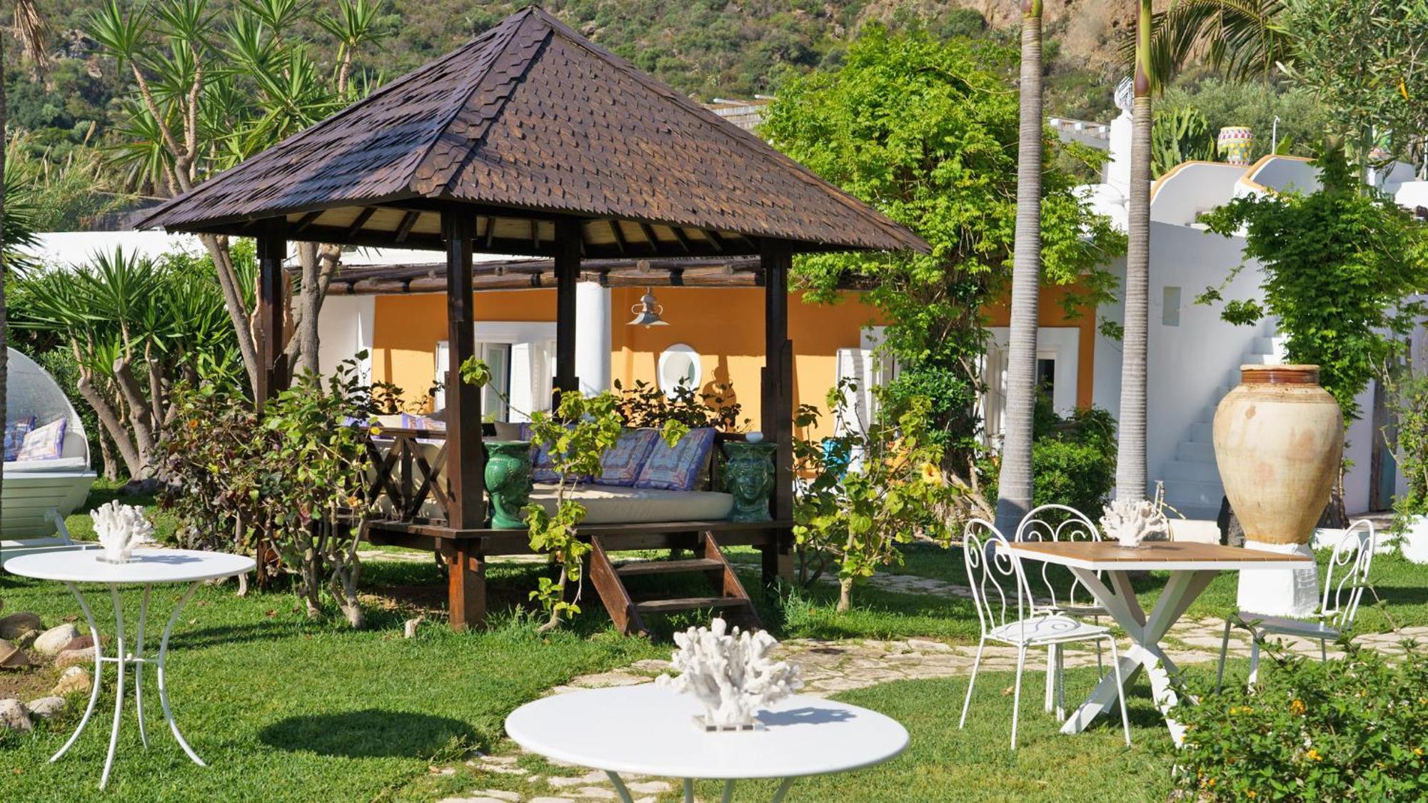 Hotel Oasi Panarea Eksteriør bilde